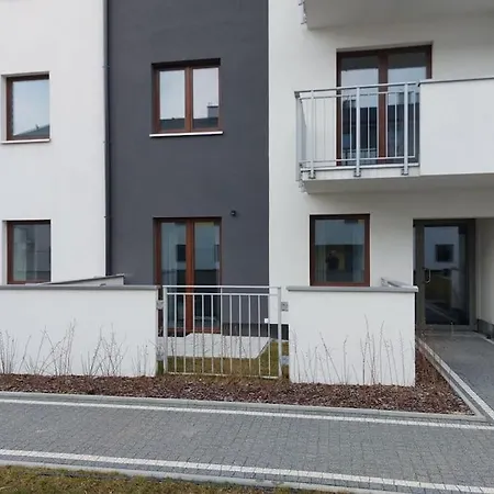 Poziomkowa * פשאסניש